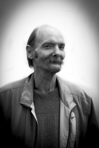 2-nb-emmaus-portraits-claude-stock