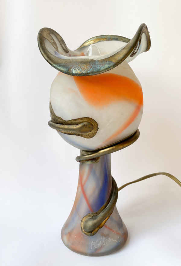 Lampe pâte de verre signée