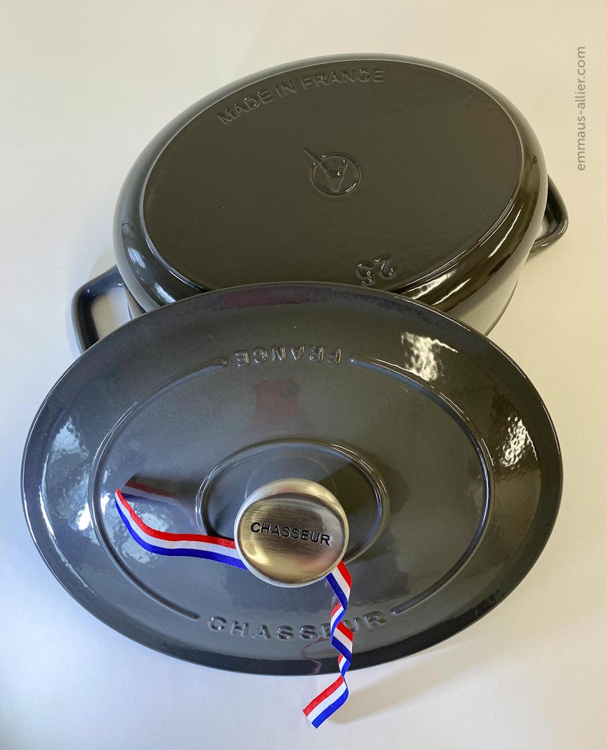 Cocotte En Fonte Ovale 33 Cm 7L - Marque Chasseur, Couleur Macadamia, Fabriquée En France