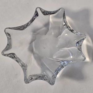 JOLI ANCIEN VIDE POCHE EN CRISTAL de BACCARAT VINTAGE