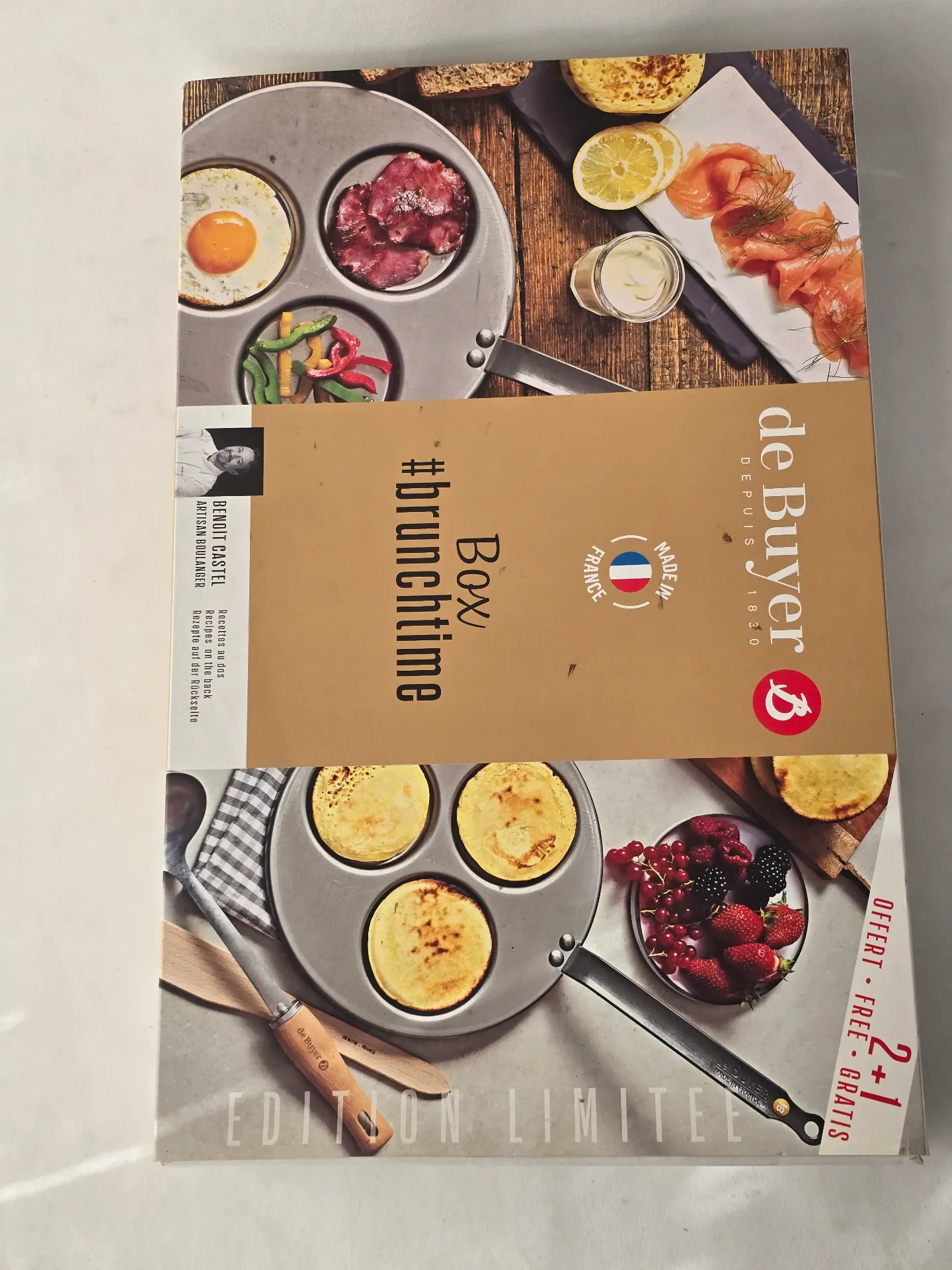 Coffret De Buyer Box Brunchtime édition limitée avec poêle 3 compartiments.