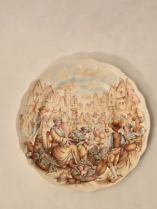 Assiette Sarreguemines Terre de Fer – Scène Villageoise n°10 Le Marché