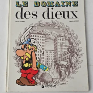 Couverture de l’album Astérix Le Domaine des Dieux, édition Dargaud imprimée en août 1982.