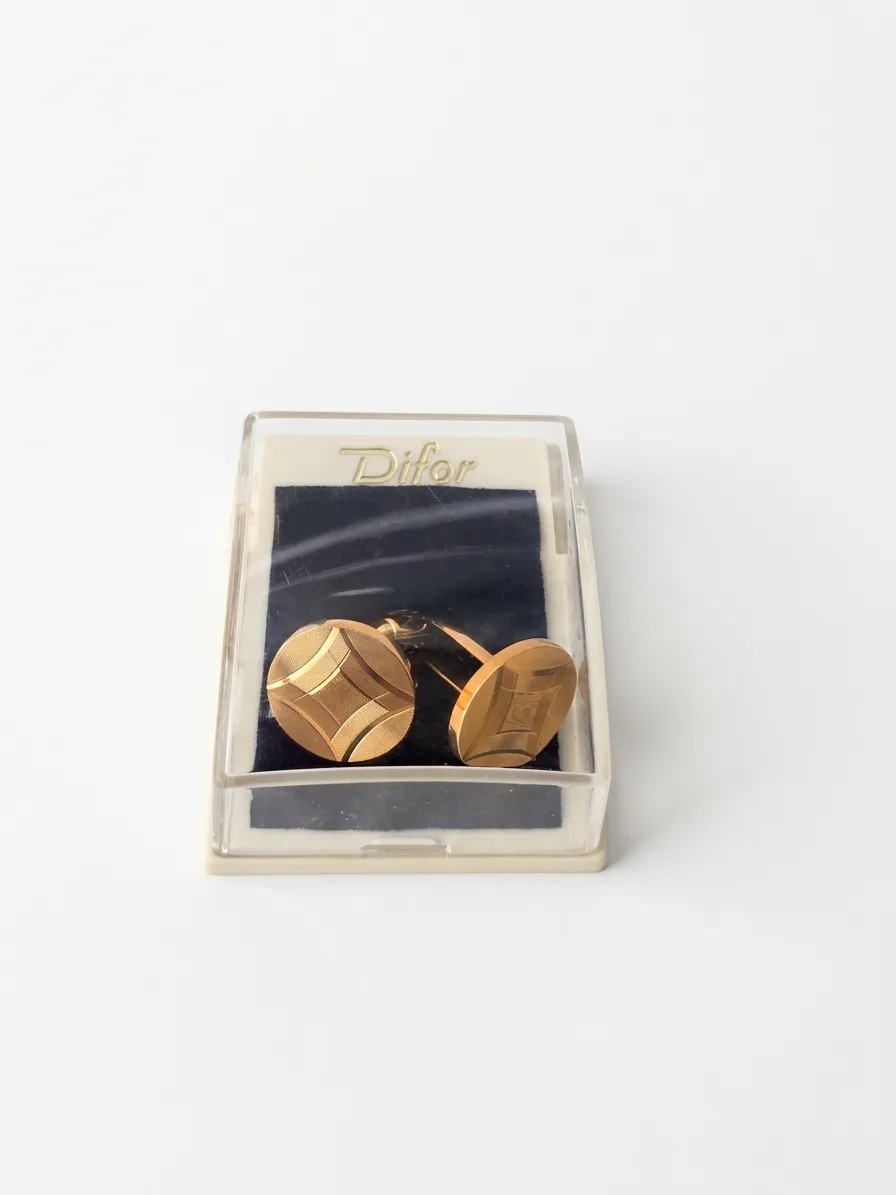Paire de boutons de manchette vintage Difor dorés avec motif gravé et boîte d’origine