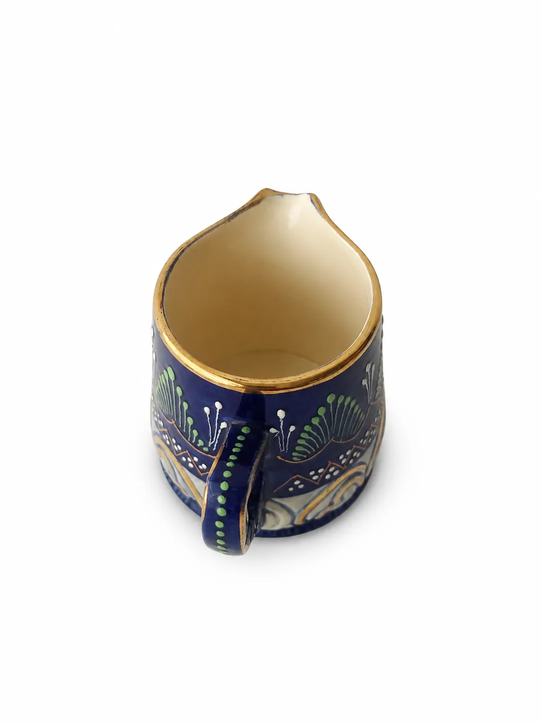 Crémier HB Quimper peint à la main, décor bleu profond avec motifs verts et rehauts dorés, dessous marqué HB 533 Pi